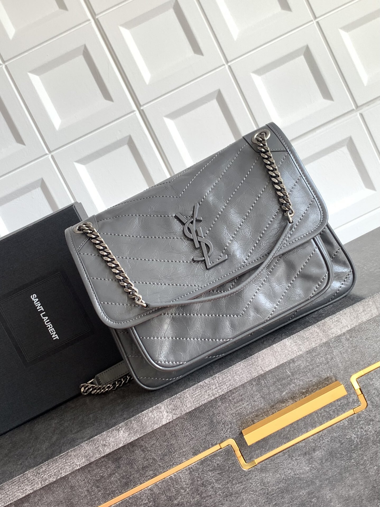 YSL 633158